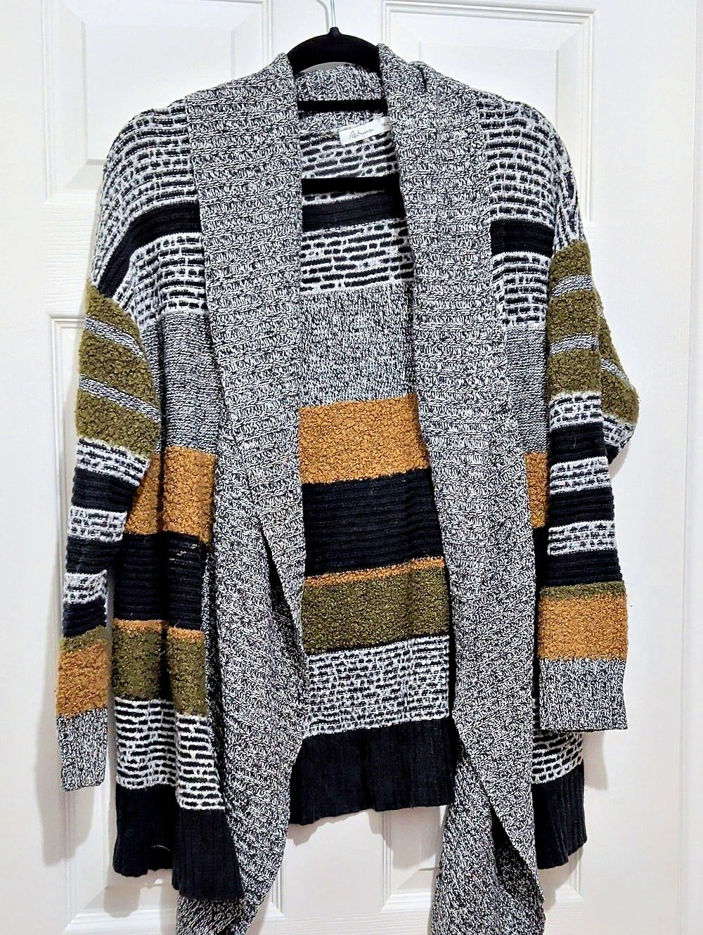 Reitmans Striped Open Front Cardigan Gray & Black